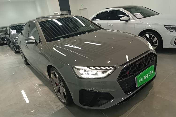 Used Audi S4 2022 S4 3.0TFSI Front Right 45 Deg