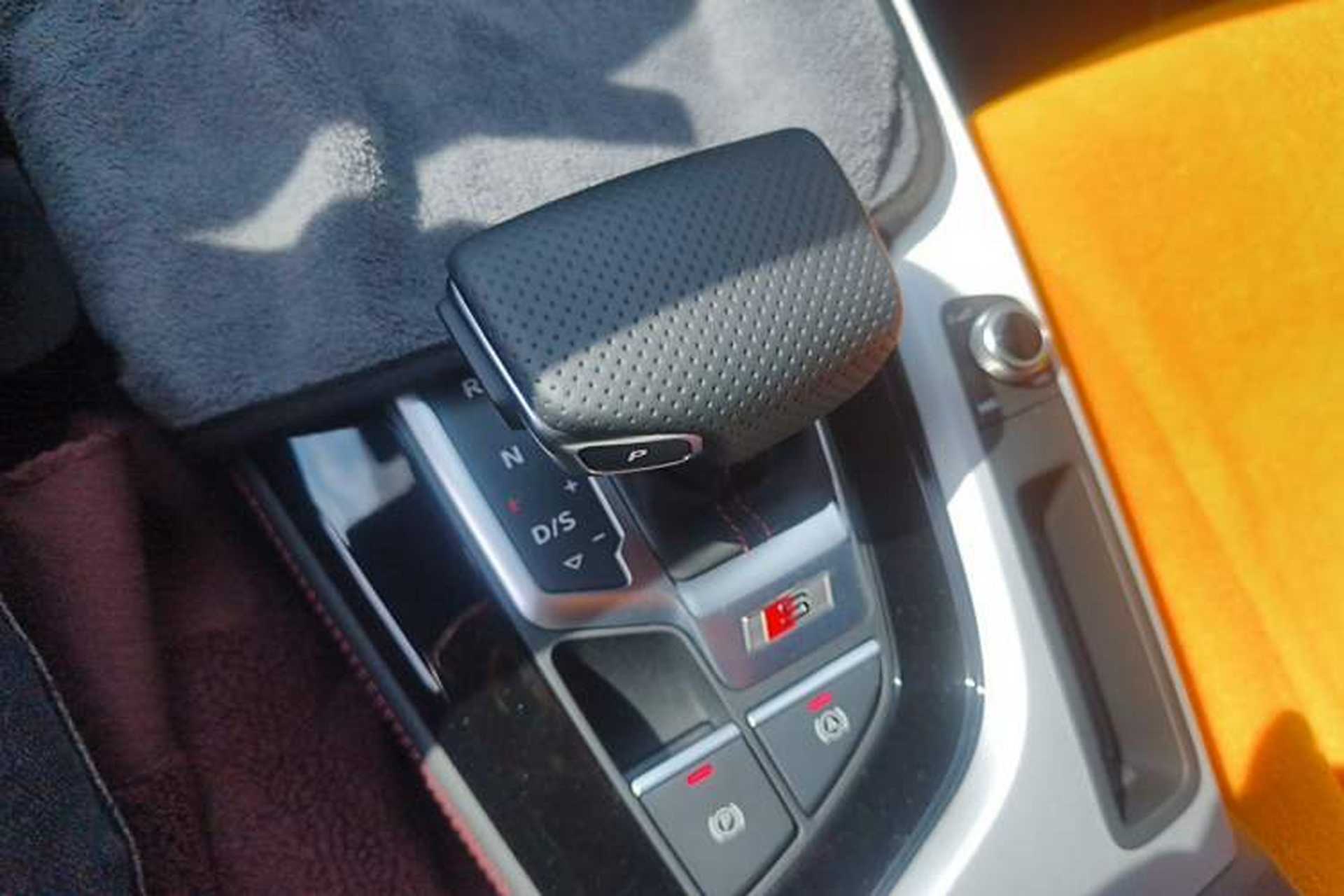 Used Audi S4 2022 S4 3.0TFSI Gear Lever