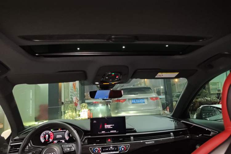 Used Audi S4 2022 S4 3.0TFSI Headliner