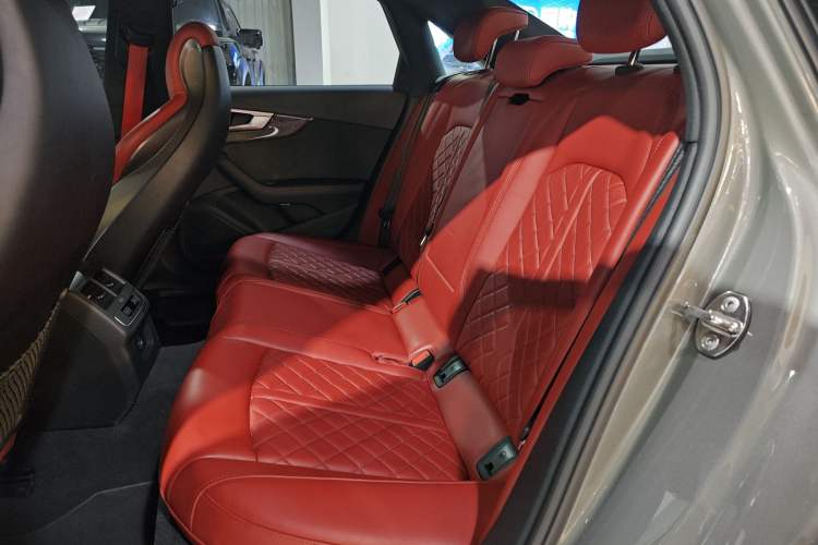 Used Audi S4 2022 S4 3.0TFSI Interior 4