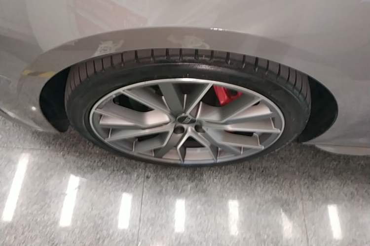Used Audi S4 2022 S4 3.0TFSI Left Front Wheel Hub