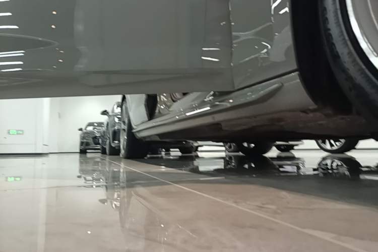 Used Audi S4 2022 S4 3.0TFSI Right Side Sill