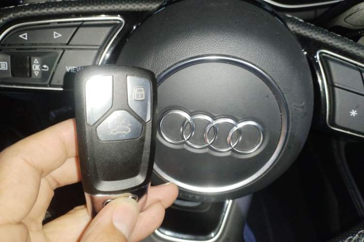 Used Audi S4 2022 S4 3.0TFSI Vehicle Key