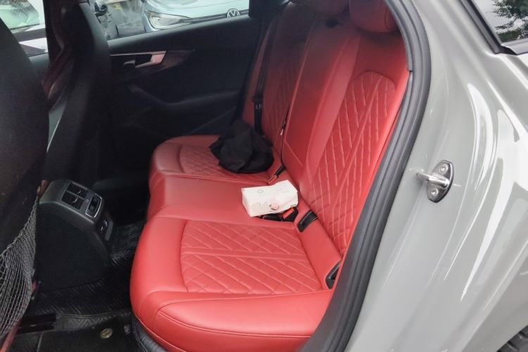 Used Audi S4 2022 S4 3.0TFSI Left Rear Seat