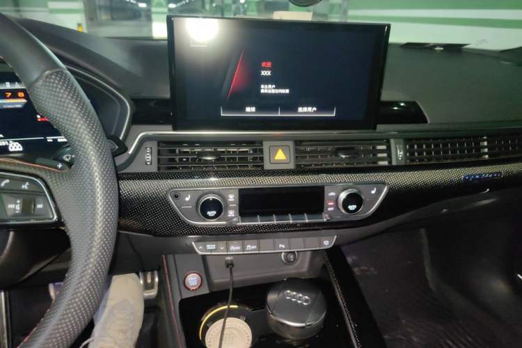 Used Audi S4 2023 S4 3.0TFSI Audio And AC Panel