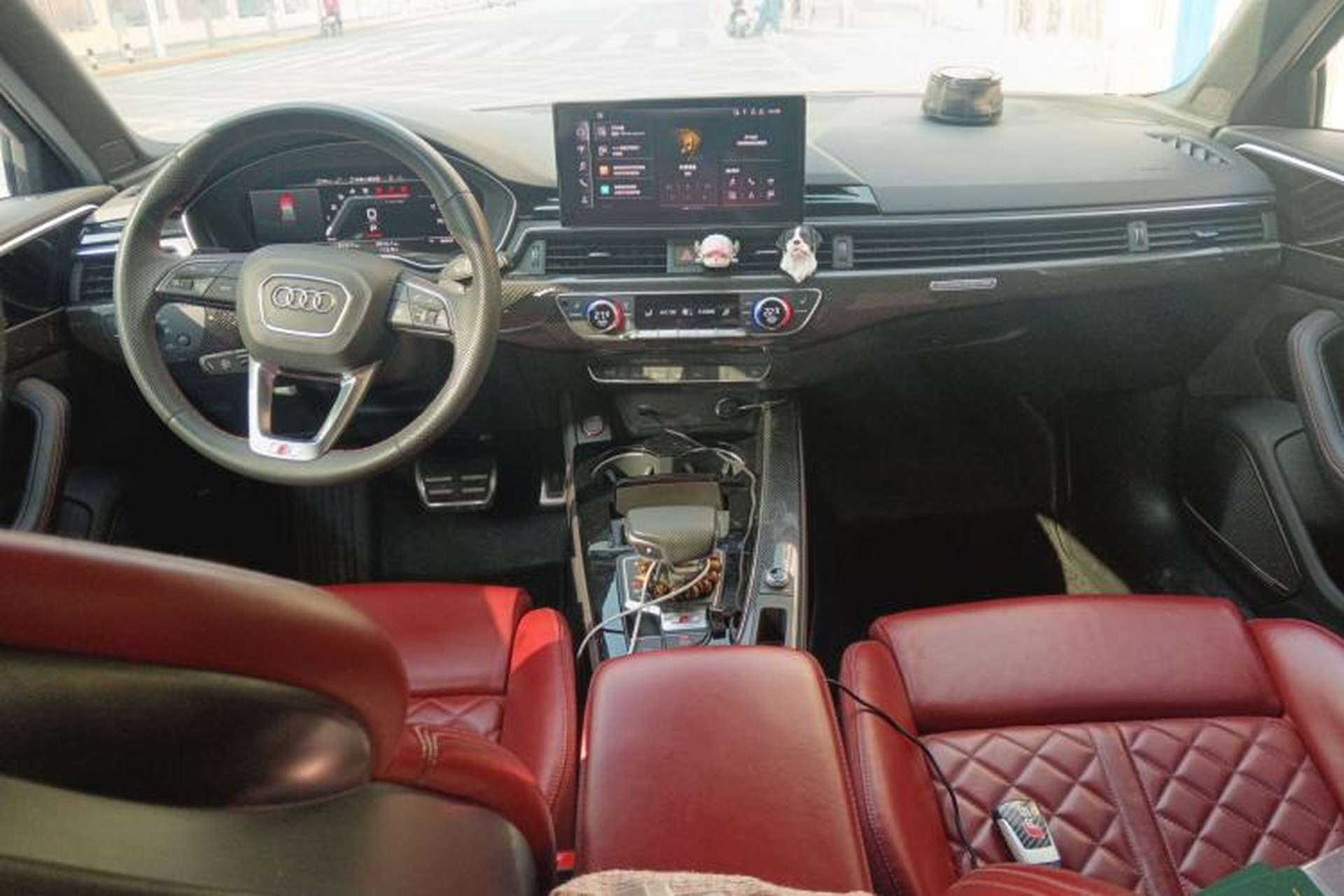 Used Audi S4 2023 S4 Avant 3.0TFSI Center Console
