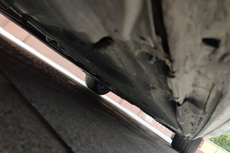 Used Audi S4 2023 S4 Avant 3.0TFSI Chassis Front Left