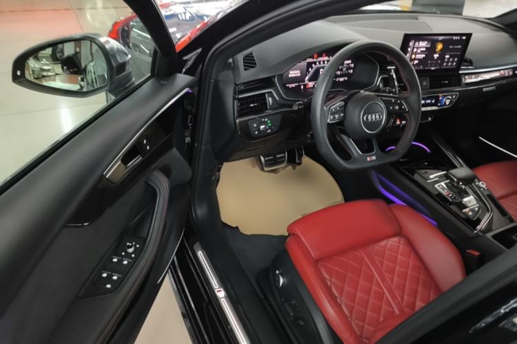 Used Audi S4 2023 S4 3.0TFSI Driver Seat