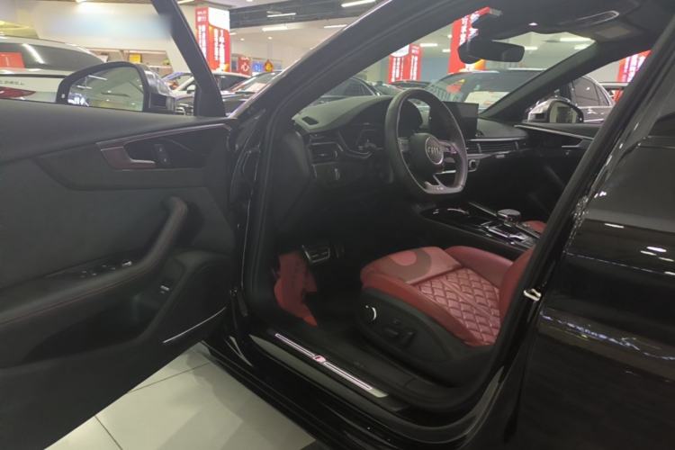Used Audi S4 2023 S4 3.0TFSI Driver Seat