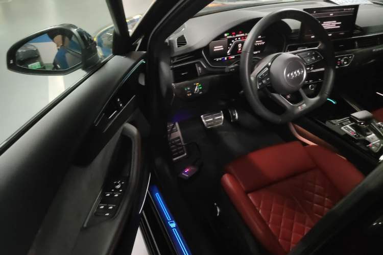 Used Audi S4 2023 S4 3.0TFSI Driver Seat