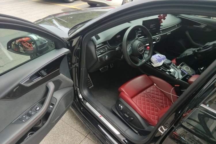 Used Audi S4 2023 S4 3.0TFSI Driver Seat