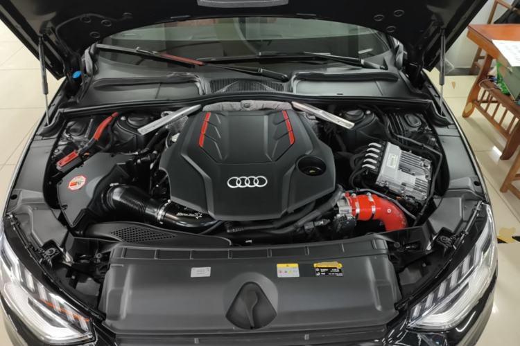 Used Audi S4 2023 S4 3.0TFSI Engine Bay