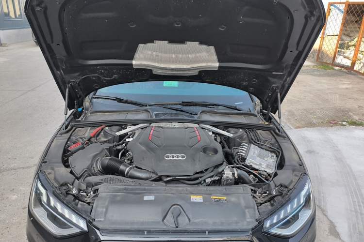 Used Audi S4 2023 S4 Avant 3.0TFSI Engine Bay
