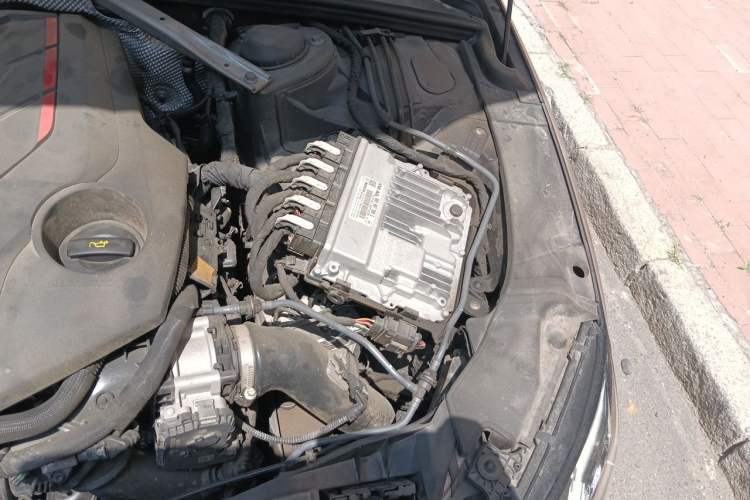 Used Audi S4 2023 S4 3.0TFSI Engine Bay Left