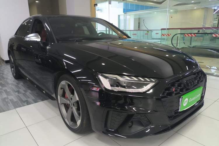 Used Audi S4 2023 S4 3.0TFSI Front Right 45 Deg