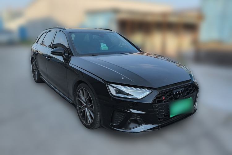 Used Audi S4 2023 S4 Avant 3.0TFSI Front Right 45 Deg