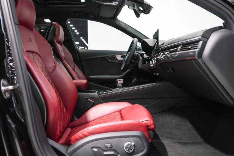 Used Audi S4 2023 S4 3.0TFSI Interior 10