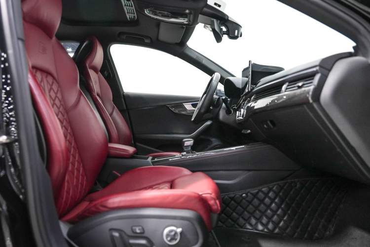 Used Audi S4 2023 S4 3.0TFSI Interior 10