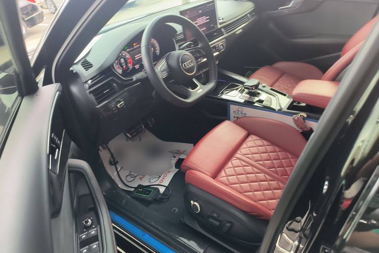 Used Audi S4 2023 S4 3.0TFSI Interior 3