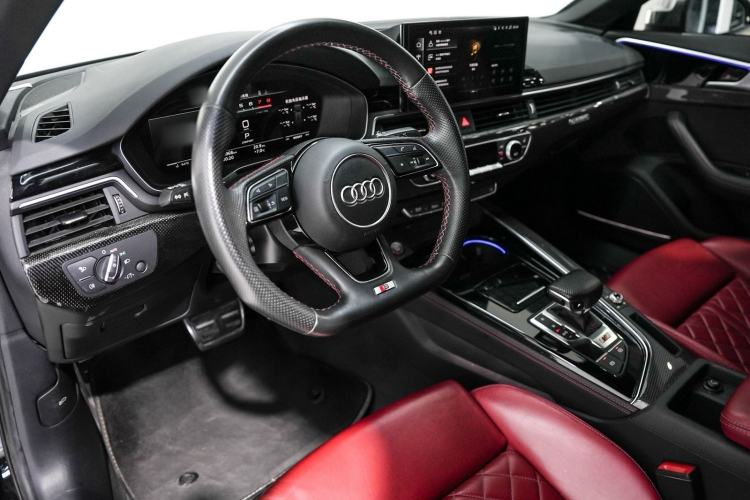 Used Audi S4 2023 S4 3.0TFSI Interior 4