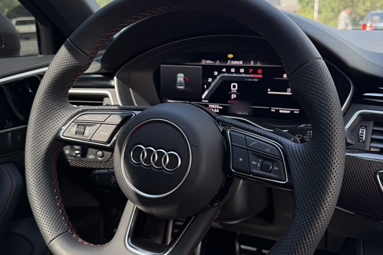 Used Audi S4 2023 S4 3.0TFSI Interior 6