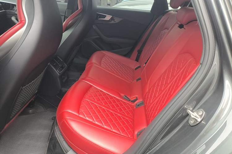 Used Audi S4 2023 S4 3.0TFSI Left Rear Seat
