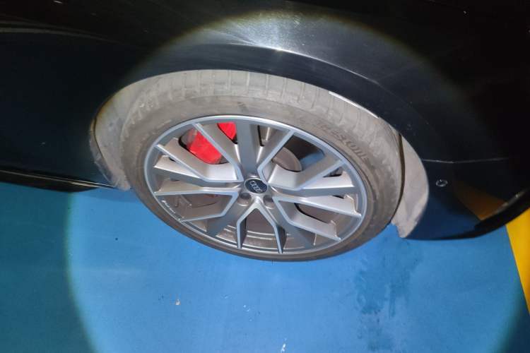 Used Audi S4 2023 S4 Avant 3.0TFSI Right Front Wheel Hub