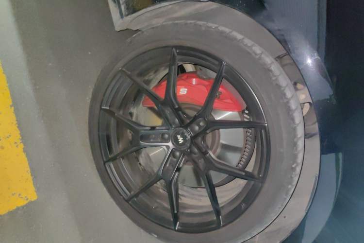 Used Audi S4 2023 S4 3.0TFSI Right Front Wheel Hub
