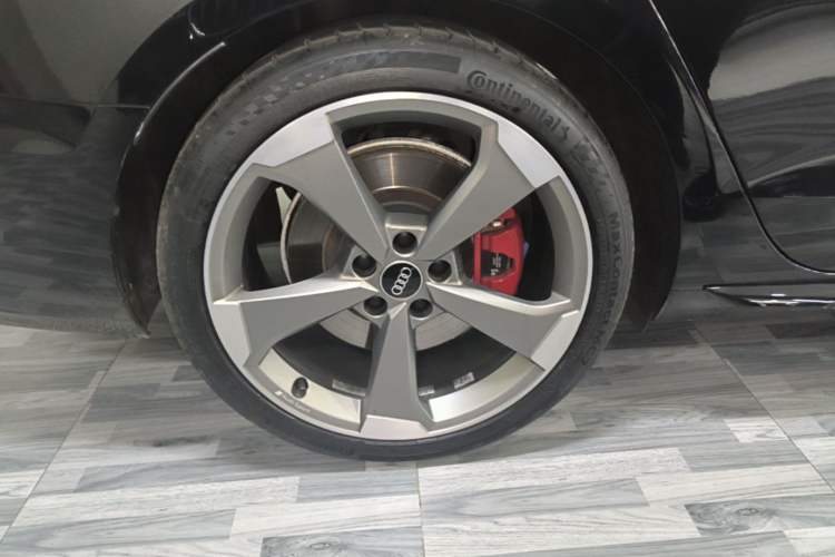 Used Audi S4 2023 S4 3.0TFSI Right Rear Wheel Hub