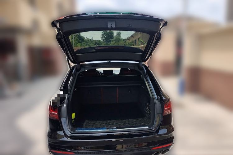 Used Audi S4 2023 S4 Avant 3.0TFSI Trunk
