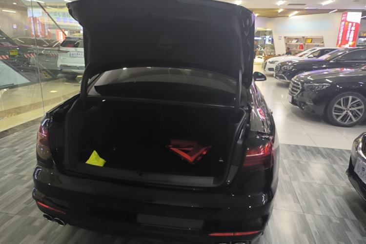 Used Audi S4 2023 S4 3.0TFSI Trunk
