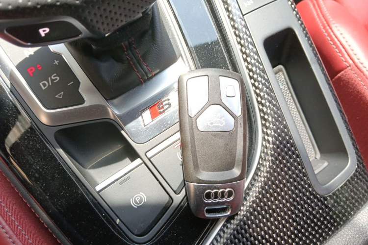 Used Audi S4 2023 S4 3.0TFSI Vehicle Key