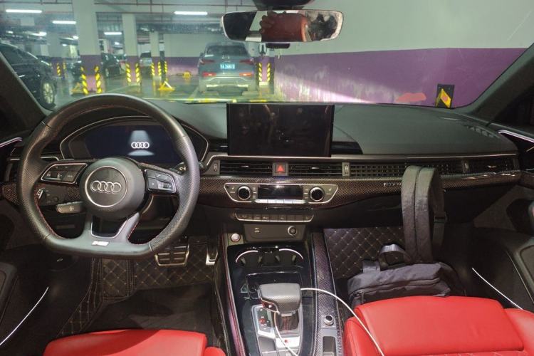 Used Audi S4 2023 S4 3.0TFSI Center Console