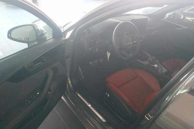 Used Audi S4 2023 S4 3.0TFSI Driver Seat