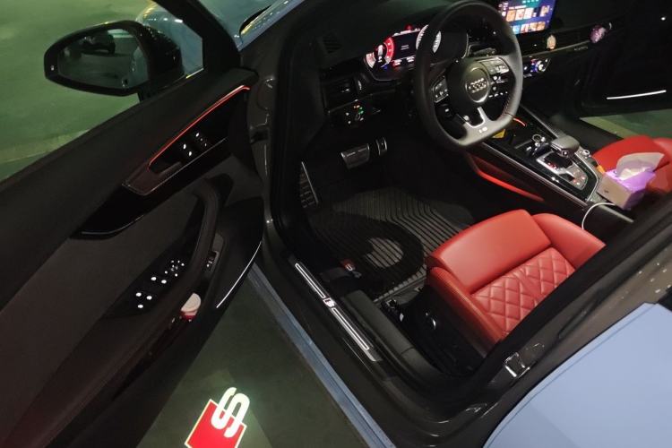 Used Audi S4 2023 S4 Avant 3.0TFSI Driver Seat