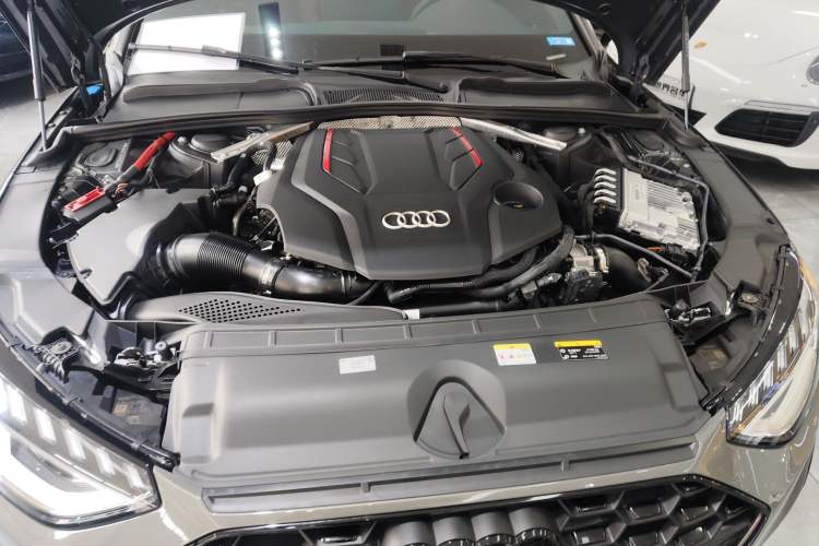 Used Audi S4 2023 S4 3.0TFSI Engine Bay