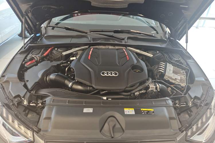 Used Audi S4 2023 S4 3.0TFSI Engine Bay