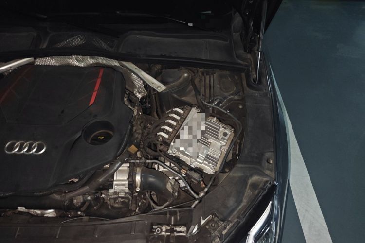 Used Audi S4 2023 S4 3.0TFSI Engine Bay Left