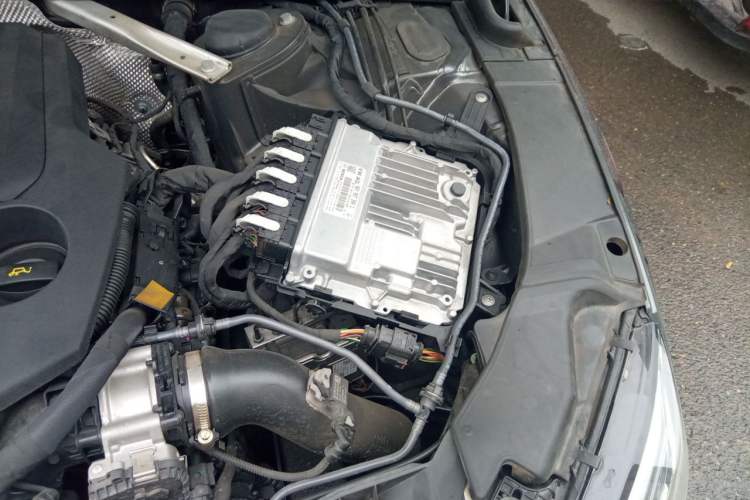 Used Audi S4 2023 S4 Avant 3.0TFSI Engine Bay Left