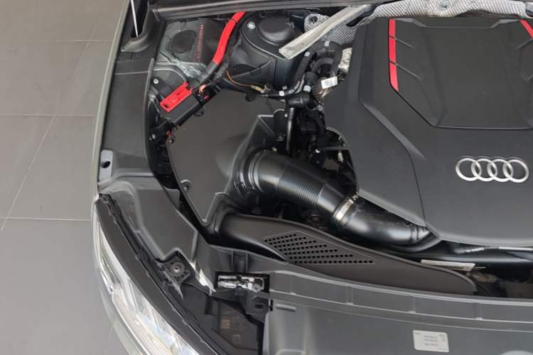Used Audi S4 2023 S4 3.0TFSI Engine Bay Right