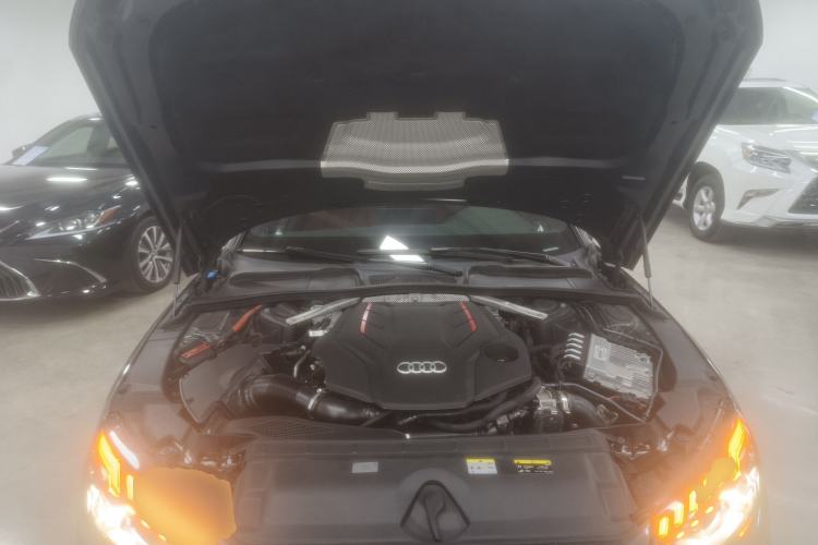 Used Audi S4 2023 S4 3.0TFSI Engine Bay