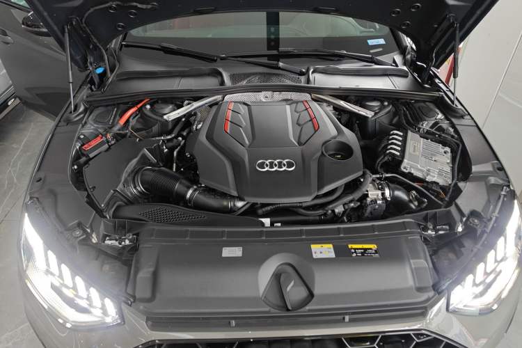 Used Audi S4 2023 S4 Avant 3.0TFSI Engine Bay