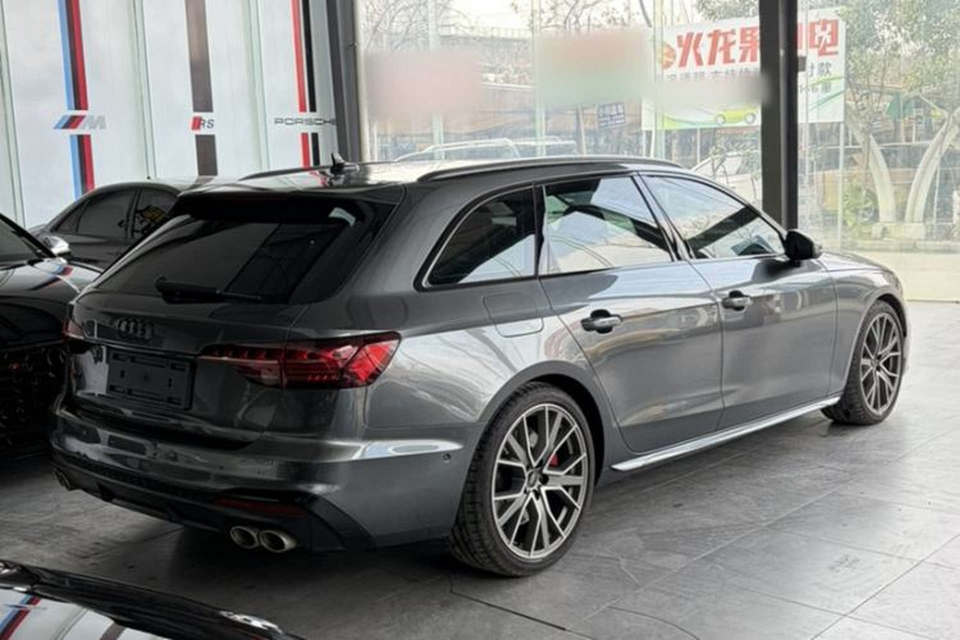 Used Audi S4 2023 S4 Avant 3.0TFSI Exterior 4