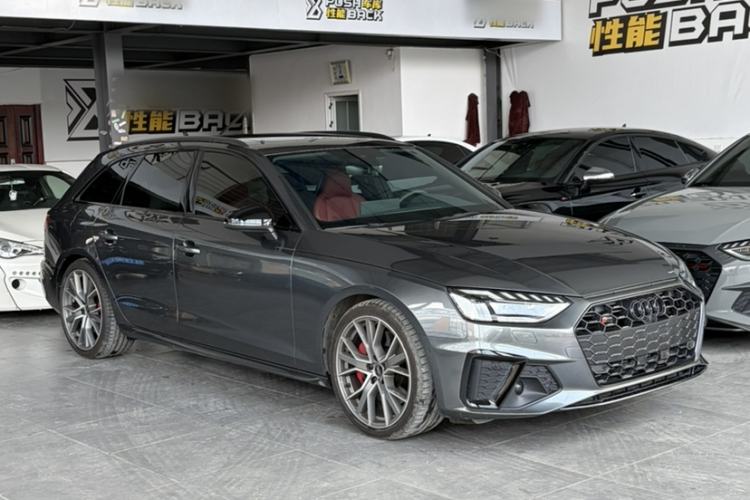 Used Audi S4 2023 S4 Avant 3.0TFSI Exterior 5