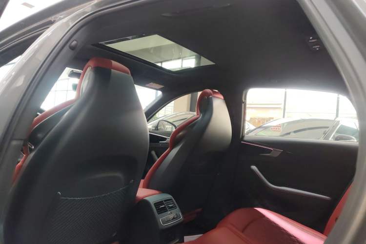 Used Audi S4 2023 S4 3.0TFSI Headliner