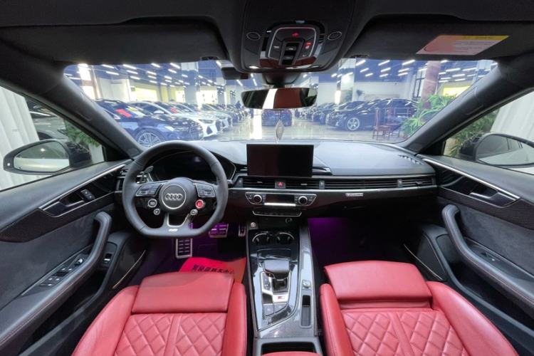 Used Audi S4 2023 S4 Avant 3.0TFSI Interior 1