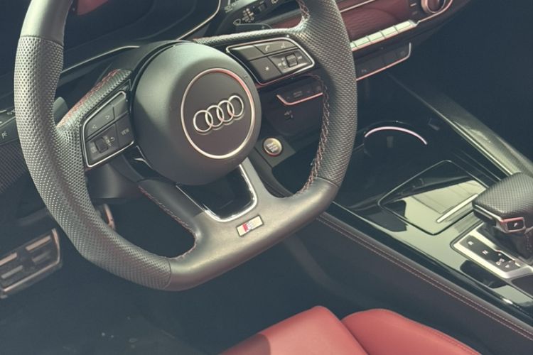 Used Audi S4 2023 S4 Avant 3.0TFSI Interior 1
