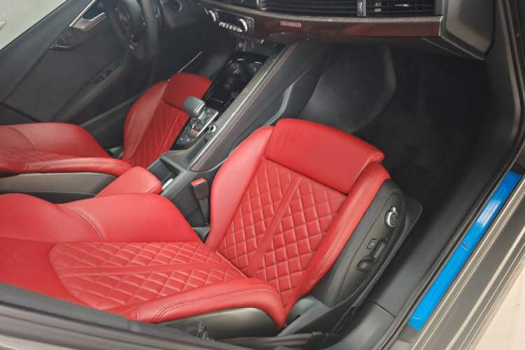 Used Audi S4 2023 S4 Avant 3.0TFSI Interior 2
