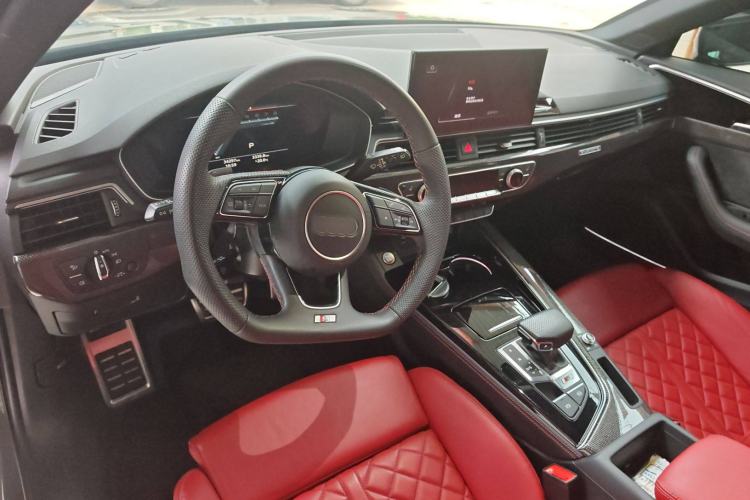 Used Audi S4 2023 S4 Avant 3.0TFSI Interior 6