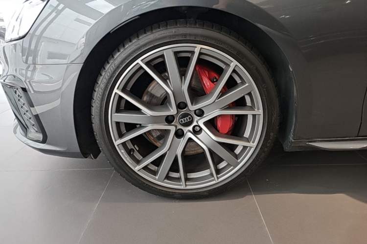 Used Audi S4 2023 S4 3.0TFSI Left Front Wheel Hub